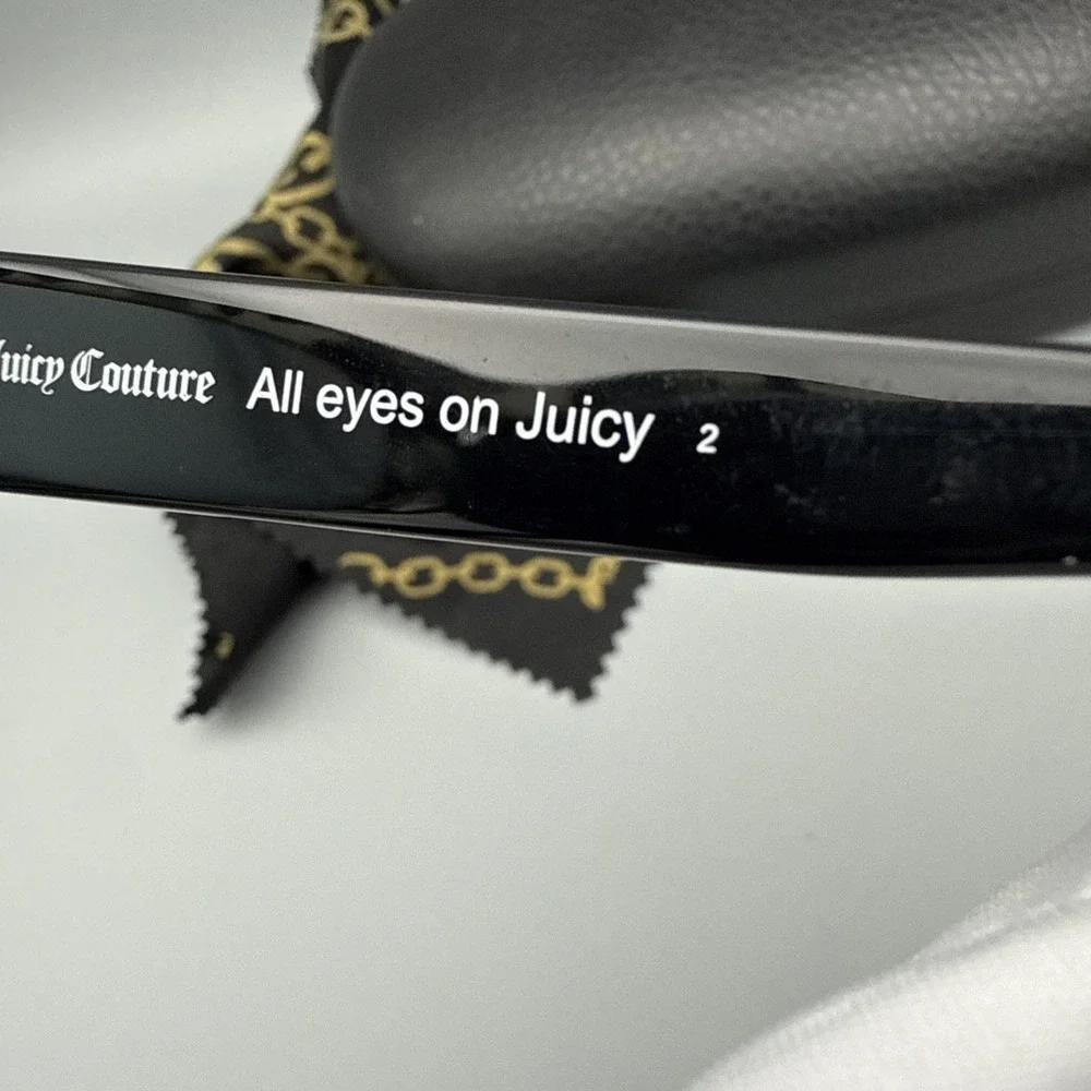 Juicy Couture 